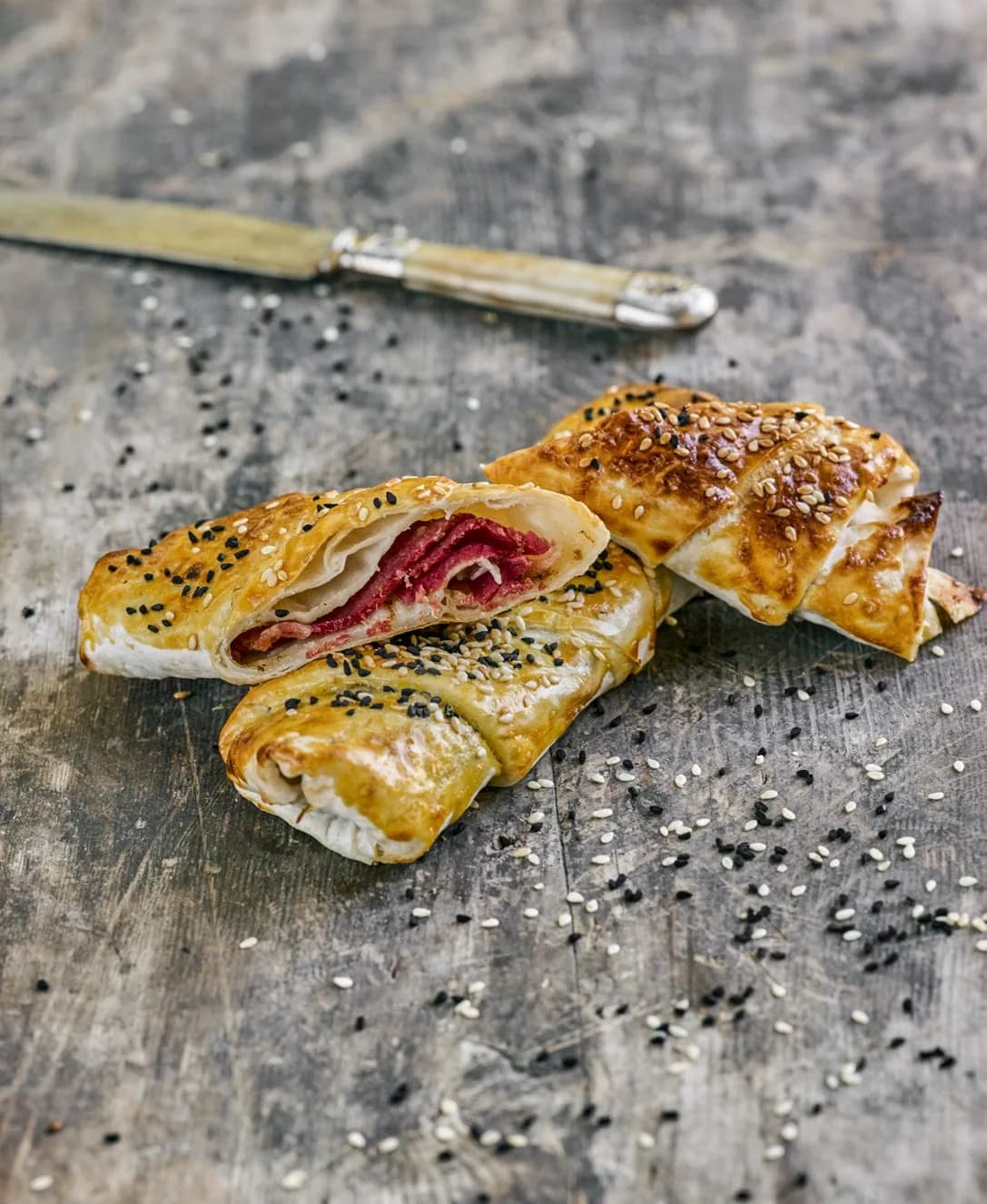 Pastırmalı Börek